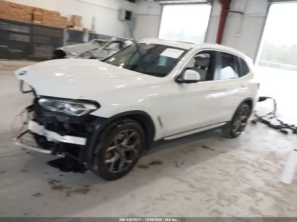 5UX43DP0XN9K88407 2022 BMW X3 - Image 2
