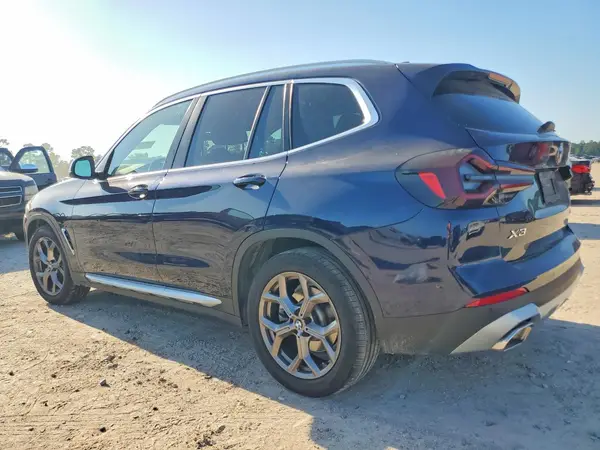 5UX43DP0XN9M21134 2022 BMW X3 - Image 2