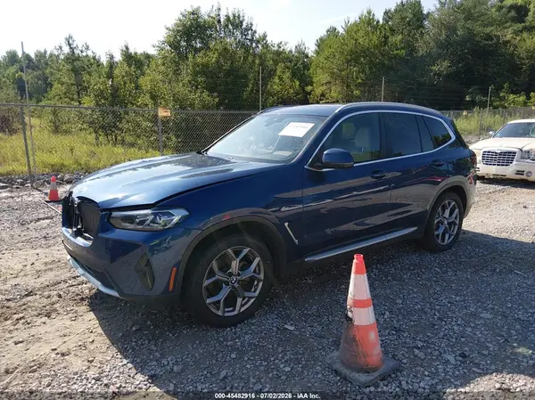 5UX43DP0XN9N06037 2022 BMW X3 - Image 2