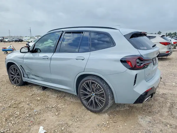 5UX43DP0XN9N17815 2022 BMW X3 - Image 2