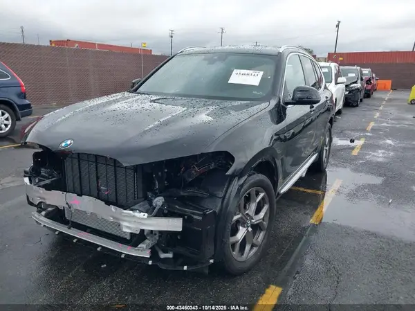 5UX43DP0XP9R49579 2023 BMW X3 - Image 2