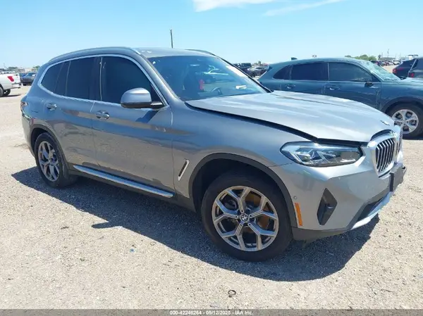 5UX43DP0XR9X37719 2024 BMW X3 - Image 1