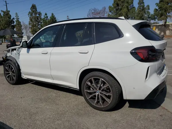 5UX43DP0XR9X42502 2024 BMW X3 - Image 2