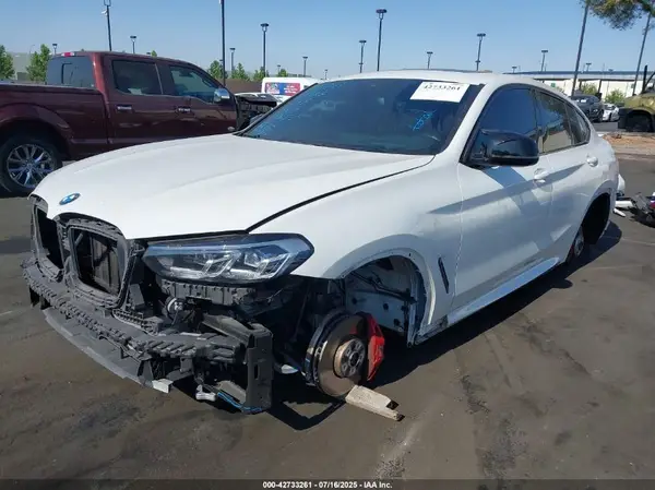 5UX43DT00N9K11406 2022 BMW X4 - Image 2