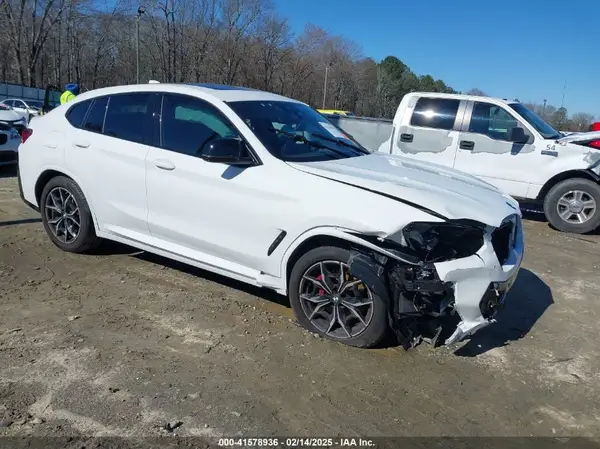 5UX43DT00R9W43645 2024 BMW X4 - Image 1