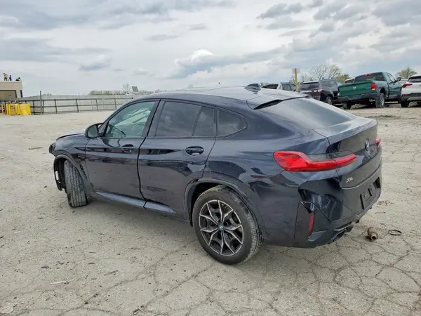 5UX43DT00R9X28260 2024 BMW X4 - Image 2