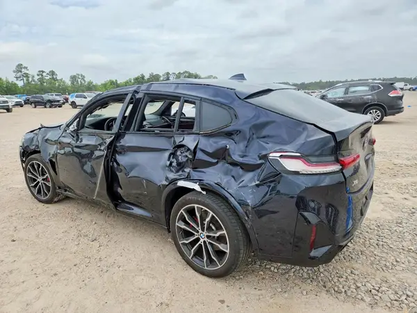 5UX43DT00R9X37850 2024 BMW X4 - Image 2