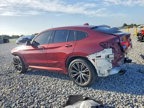 5UX43DT01R9U27268 2024 BMW X4 - Image 2