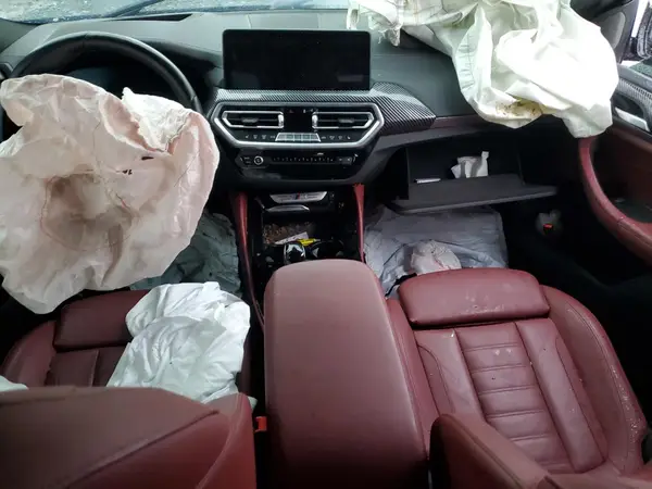 5UX43DT02N9J15700 2022 BMW X4 - Image 8