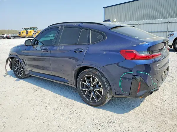 5UX43DT02N9K76161 2022 BMW X4 - Image 2