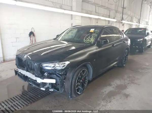 5UX43DT02N9N11884 2022 BMW X4 - Image 2
