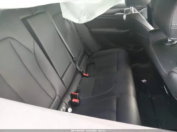 5UX43DT02P9R76748 2023 BMW X4 - Image 8