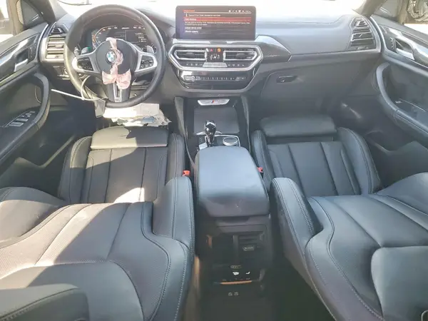 5UX43DT02S9Y06057 2025 BMW X4 - Image 8