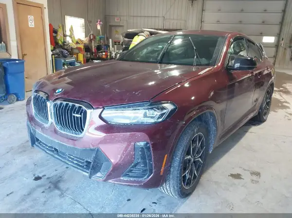 5UX43DT03N9L75409 2022 BMW X4 - Image 2