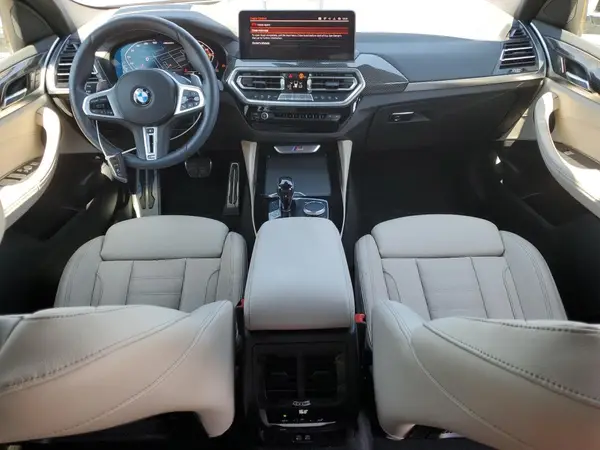 5UX43DT03P9P84643 2023 BMW X4 - Image 8
