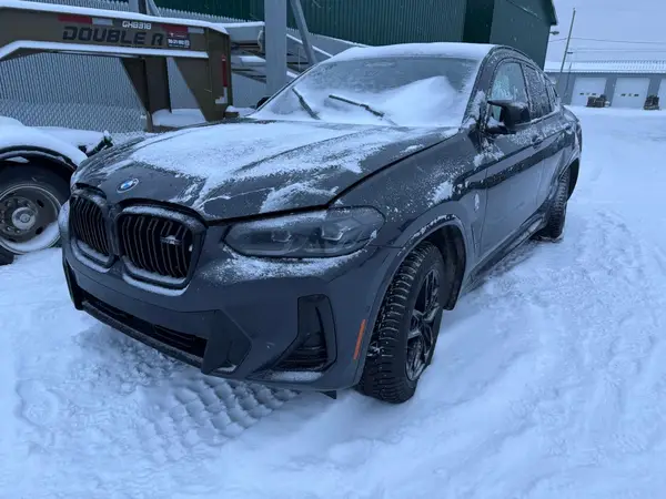 5UX43DT03P9S61199 2023 BMW X4 - Image 1