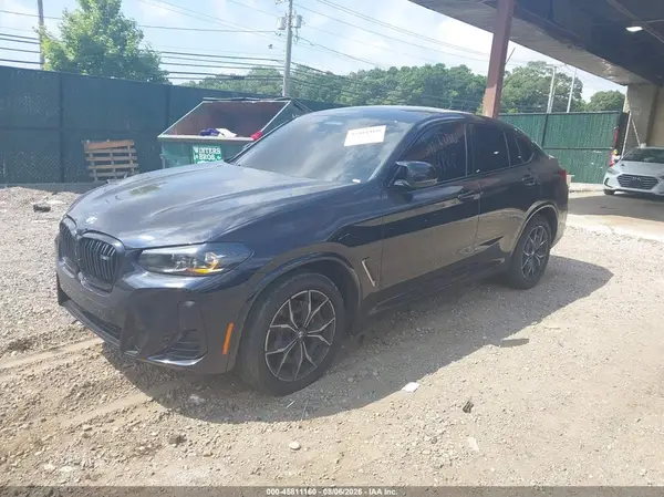 5UX43DT03R9V98474 2024 BMW X4 - Image 2