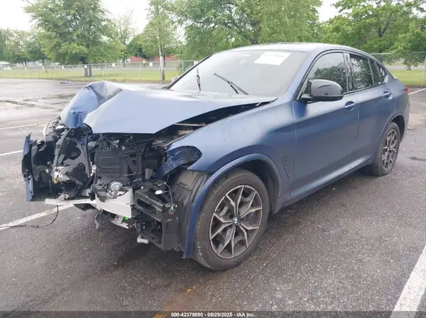 5UX43DT04P9P31854 2023 BMW X4 - Image 2