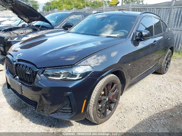 5UX43DT04R9W57273 2024 BMW X4 - Image 2