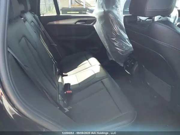 5UX43DT04R9W57273 2024 BMW X4 - Image 8