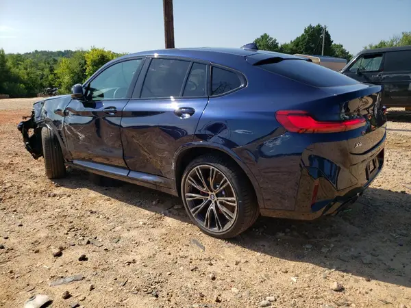 5UX43DT04S9X61638 2025 BMW X4 - Image 2
