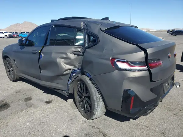 5UX43DT05P9P82134 2023 BMW X4 - Image 2