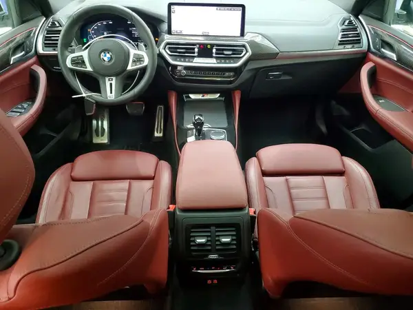 5UX43DT05S9Y09647 2025 BMW X4 - Image 8