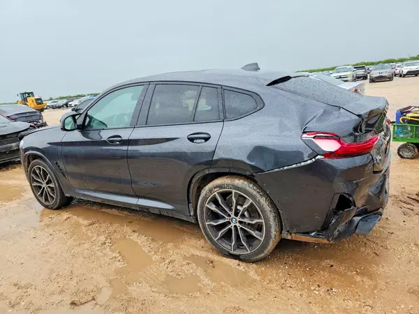 5UX43DT06P9R73660 2023 BMW X4 - Image 2