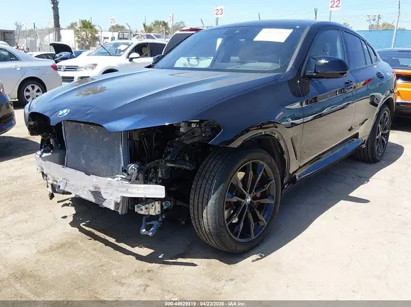 5UX43DT06R9U71380 2024 BMW X4 - Image 2