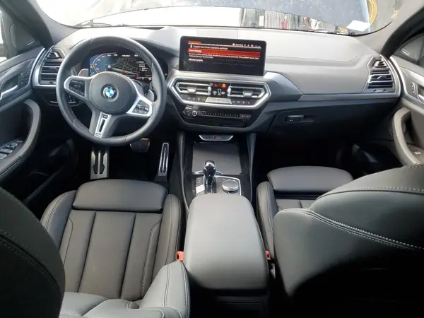 5UX43DT06R9V05852 2024 BMW X4 - Image 8