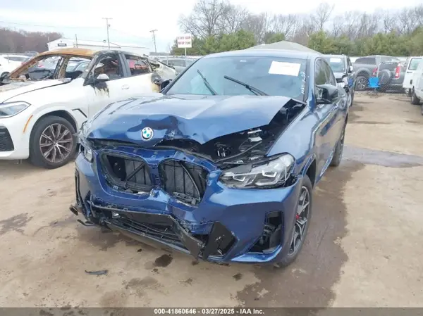 5UX43DT06S9Y74216 2025 BMW X4 - Image 2