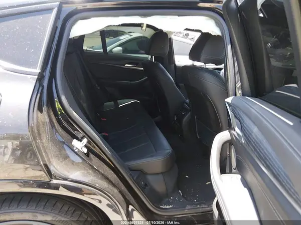 5UX43DT07N9N07829 2022 BMW X4 - Image 8