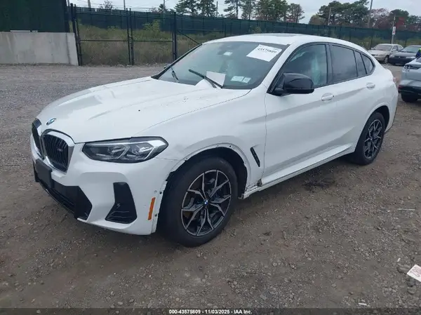 5UX43DT07P9T34171 2023 BMW X4 - Image 2
