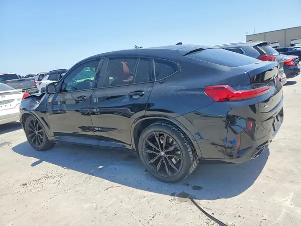 5UX43DT07R9W30746 2024 BMW X4 - Image 2