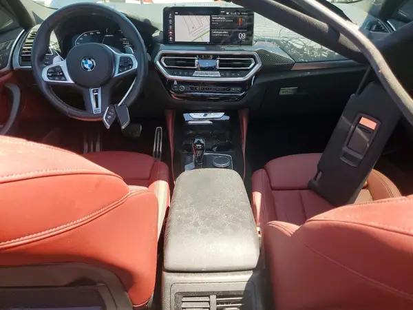 5UX43DT07R9W30746 2024 BMW X4 - Image 8