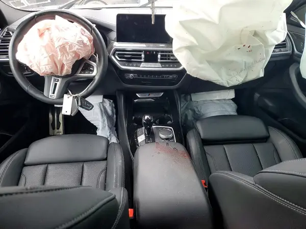 5UX43DT08R9W26883 2024 BMW X4 - Image 8