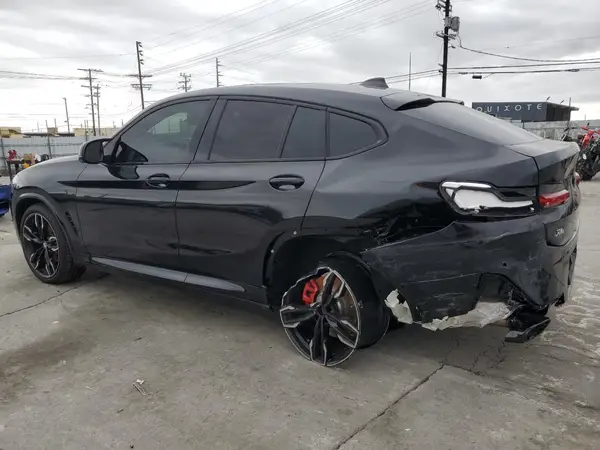 5UX43DT09S9X83618 2025 BMW X4 - Image 2