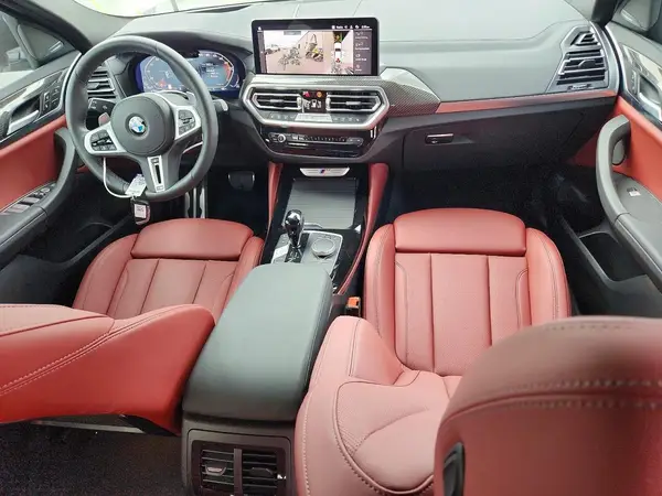 5UX43DT0XS9X68691 2025 BMW X4 - Image 8