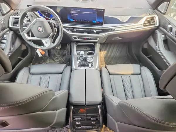 5UX43EM08S9W69548 2025 BMW X7 - Image 8