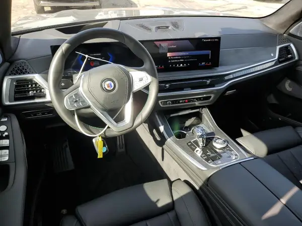 5UX43EM17R9W08128 2024 BMW X7 - Image 8