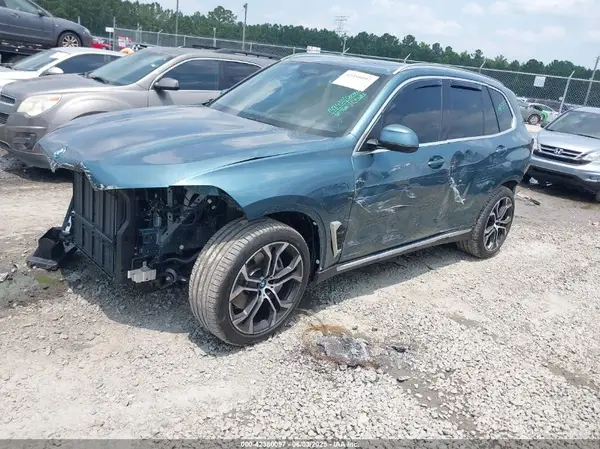 5UX43EU00R9R43240 2024 BMW X5 - Image 2