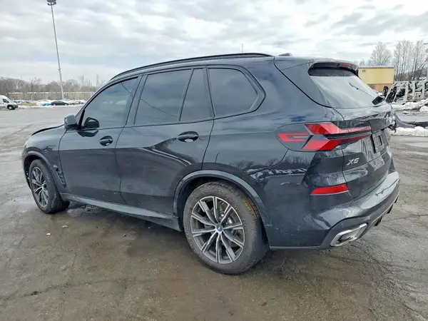 5UX43EU00R9T77161 2024 BMW X5 - Image 2