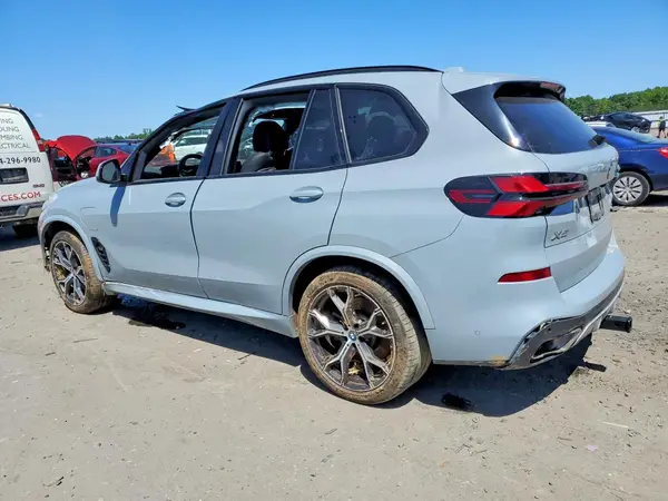 5UX43EU00R9U05394 2024 BMW X5 - Image 2