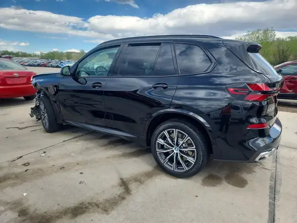 5UX43EU00S9X92079 2025 BMW X5 - Image 2