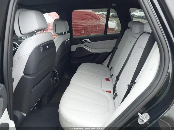 5UX43EU00S9Y71526 2025 BMW X5 - Image 8