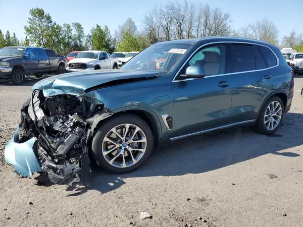 5UX43EU01R9T80389 2024 BMW X5 - Image 1