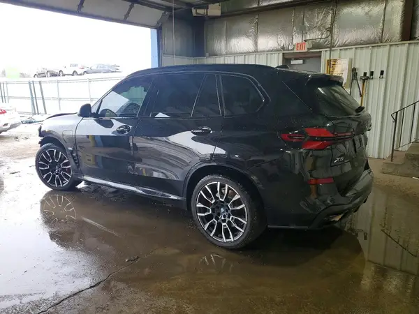 5UX43EU01R9U78645 2024 BMW X5 - Image 2