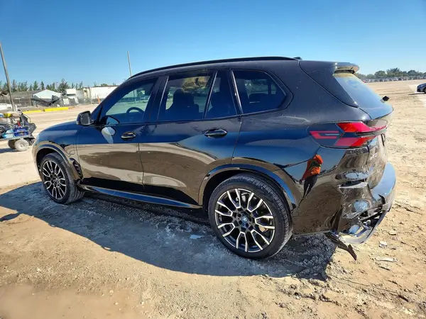 5UX43EU01R9V29061 2024 BMW X5 - Image 2