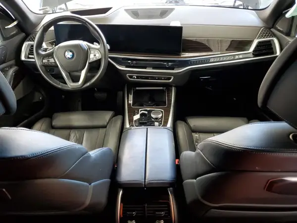5UX43EU01S9Y16583 2025 BMW X5 - Image 8