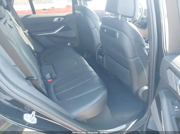 5UX43EU01S9Y37918 2025 BMW X5 - Image 8